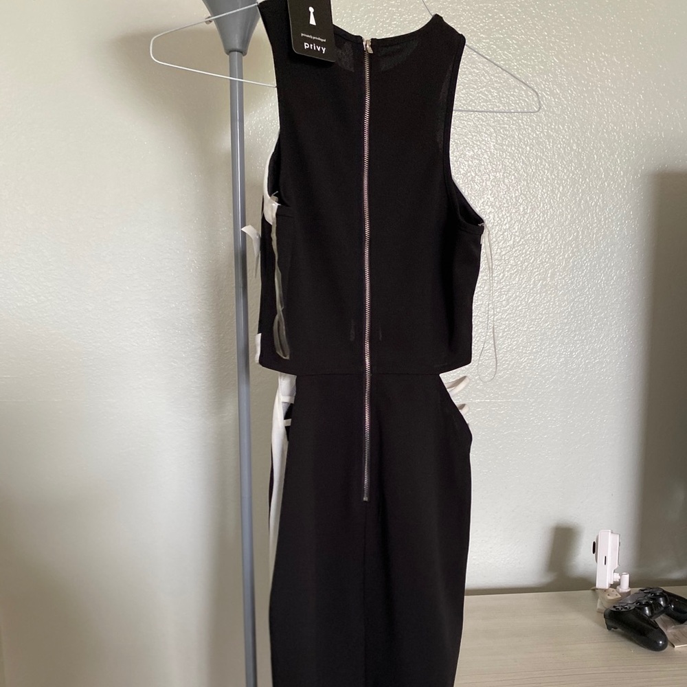 Black and white dress